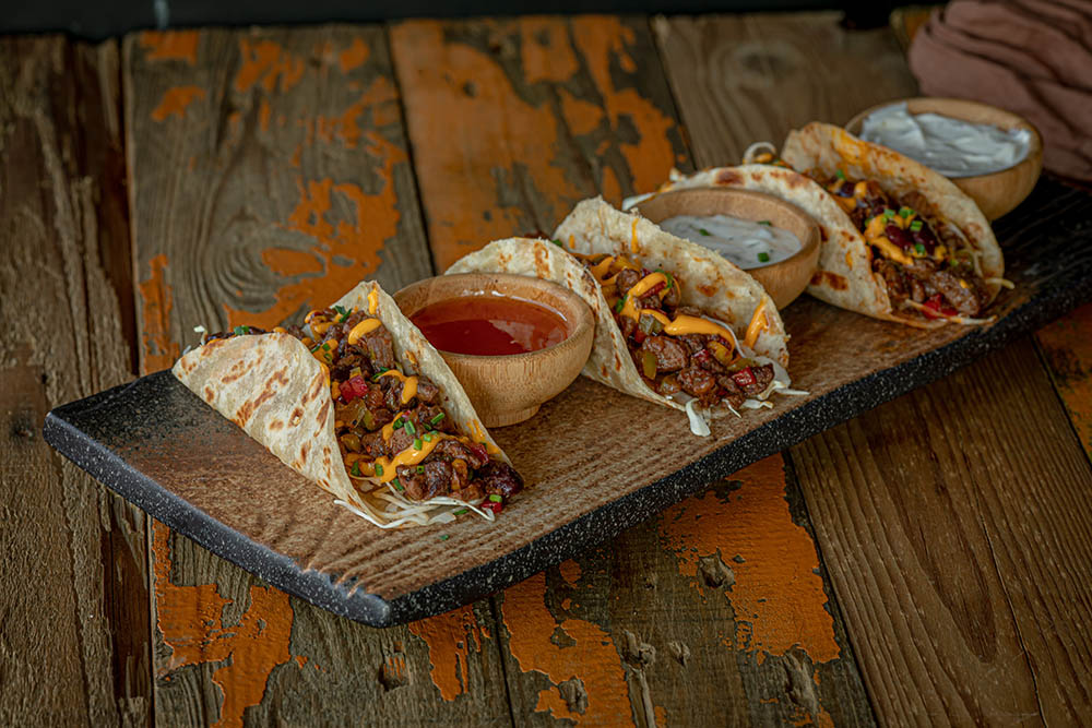 DANA ETLİ TACO